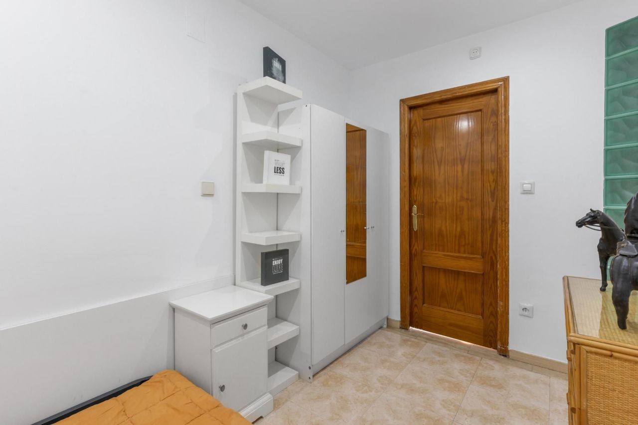 Квартира в Торревьехе, Испания, 70 м² - фото 10