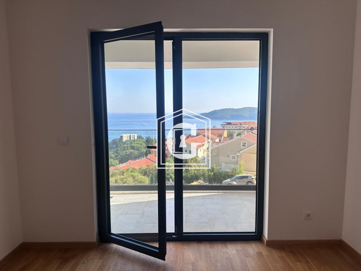 Апартаменты в Бечичи, Черногория, 42 м² - фото 2