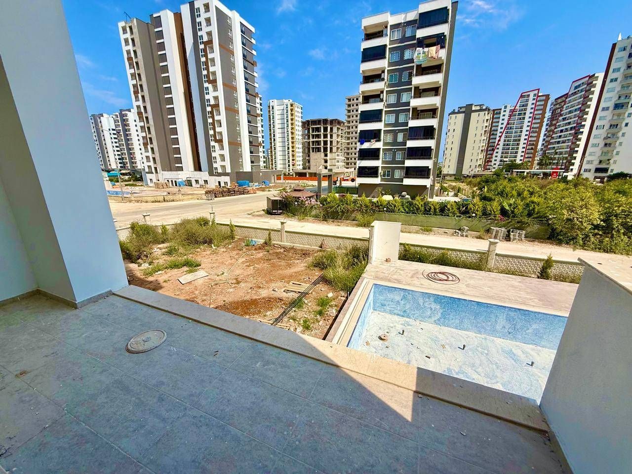 Мезонет в Мерсине, Турция, 70 м² - фото 1