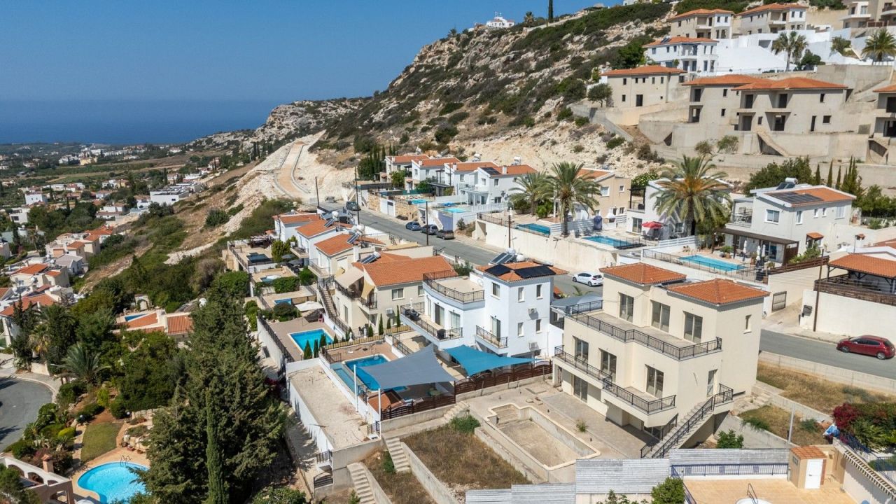 Вилла в Пафосе, Кипр, 211 м² - фото 2