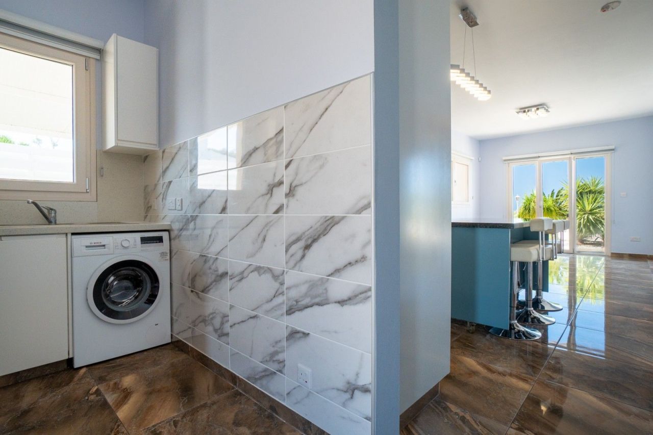 Вилла в Пафосе, Кипр, 253 м² - фото 8