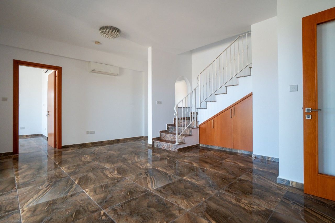 Вилла в Пафосе, Кипр, 253 м² - фото 9