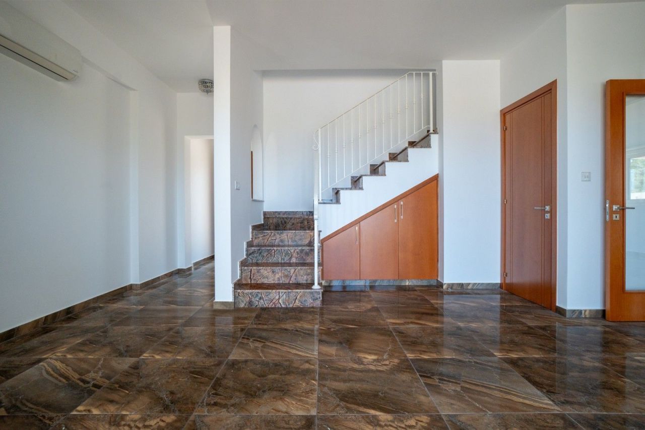 Вилла в Пафосе, Кипр, 253 м² - фото 11