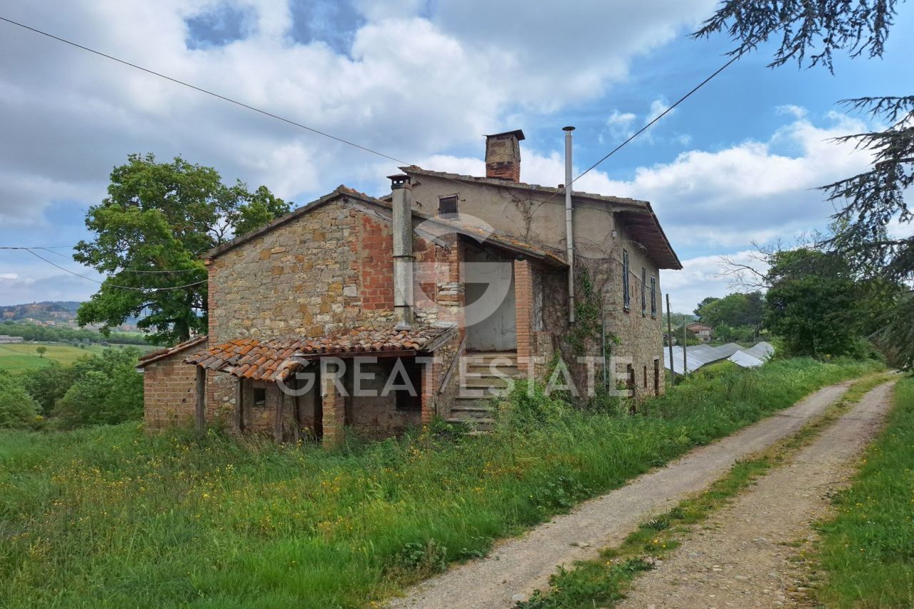 Дом в Монтегаббьоне, Италия, 263.4 м² - фото 2