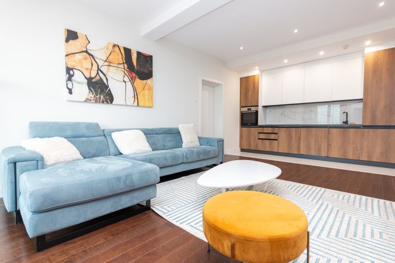 Квартира в Херцег-Нови, Черногория, 158.3 м² - фото 4