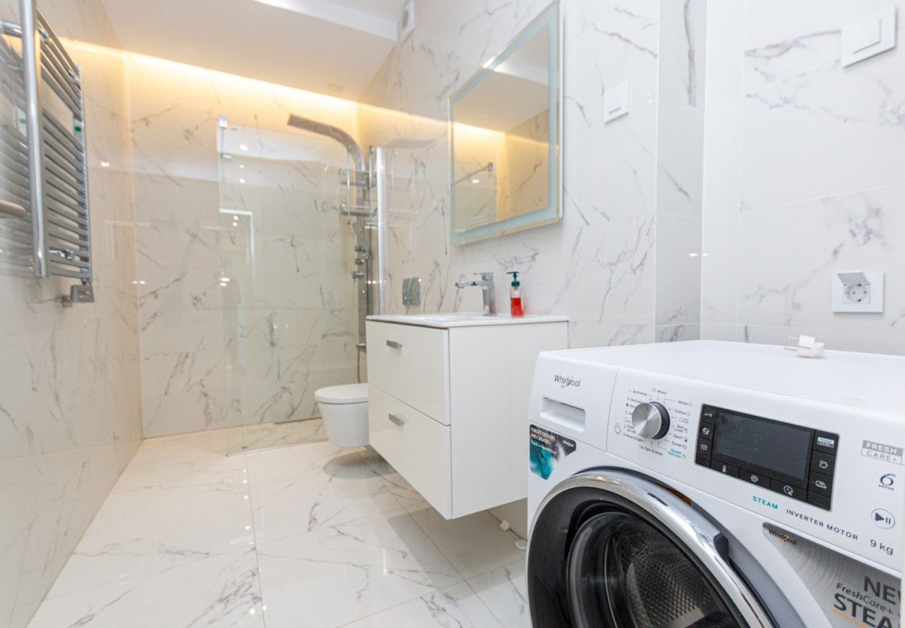 Квартира в Херцег-Нови, Черногория, 158.3 м² - фото 8