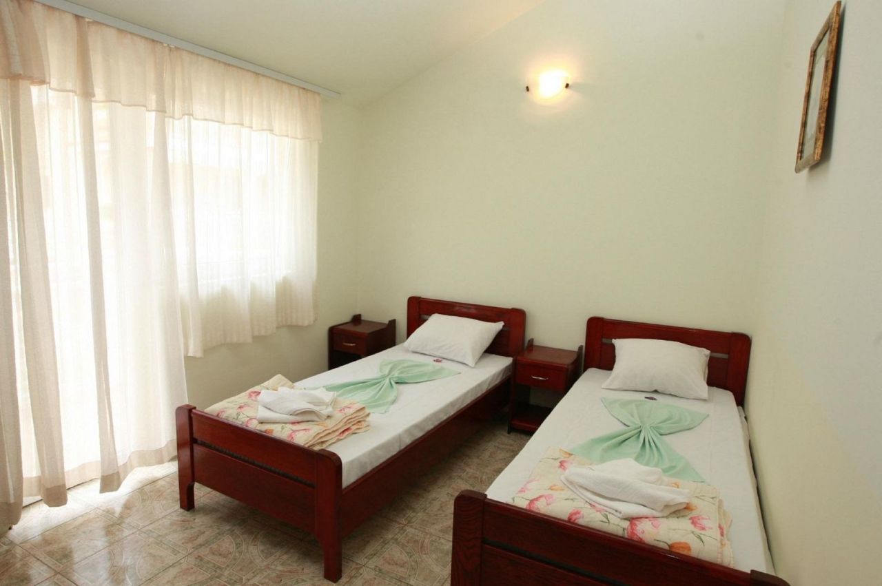 Отель, гостиница в Будве, Черногория, 1 100 м² - фото 2