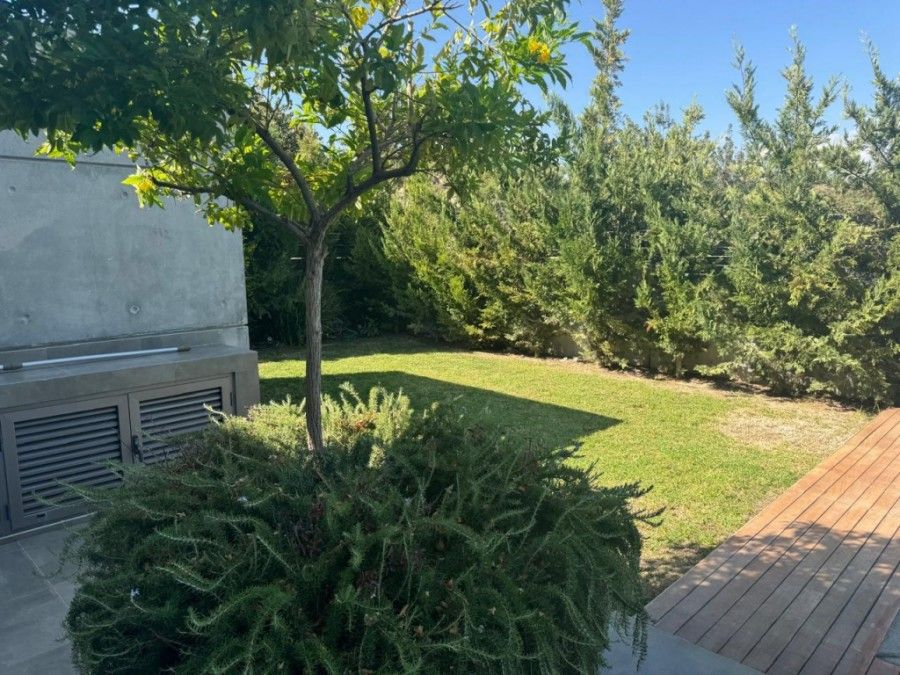 Вилла в Лимасоле, Кипр, 385 м² - фото 8