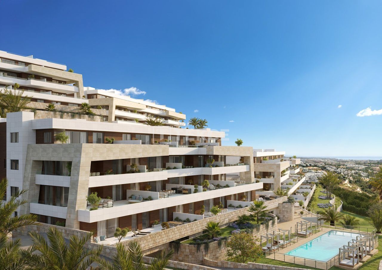 Апартаменты в Эстепоне, Испания, 305 м² - фото 1