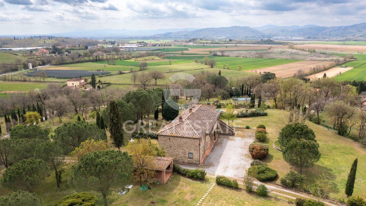 Дом в Лучиньяно, Италия, 785 м² - фото 3