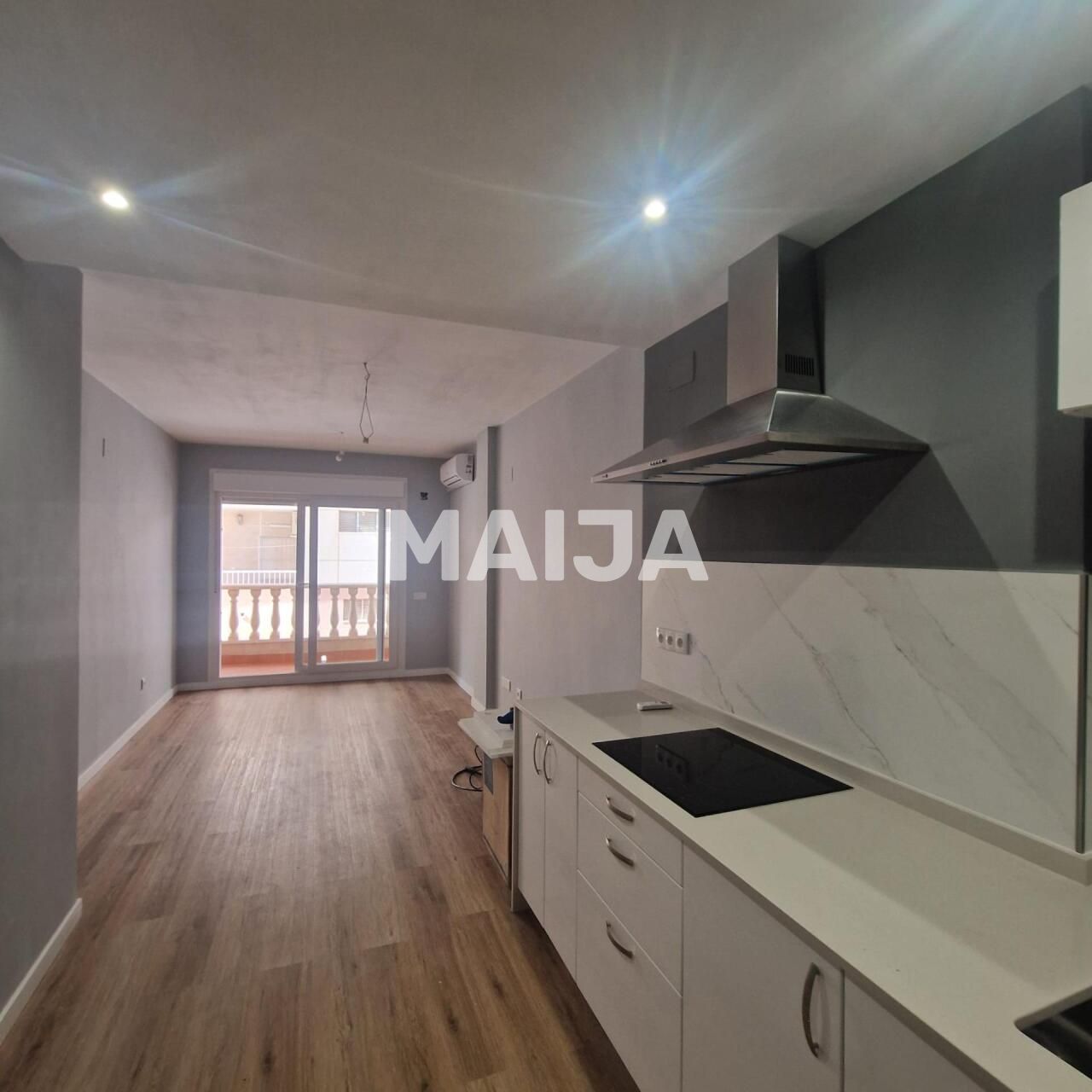 Апартаменты в Торревьехе, Испания, 82 м² - фото 1