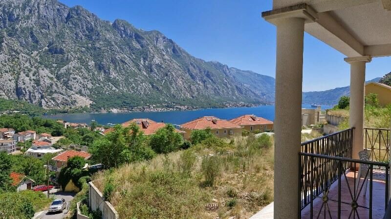 Квартира в Ораховаце, Черногория, 63 м² - фото 1