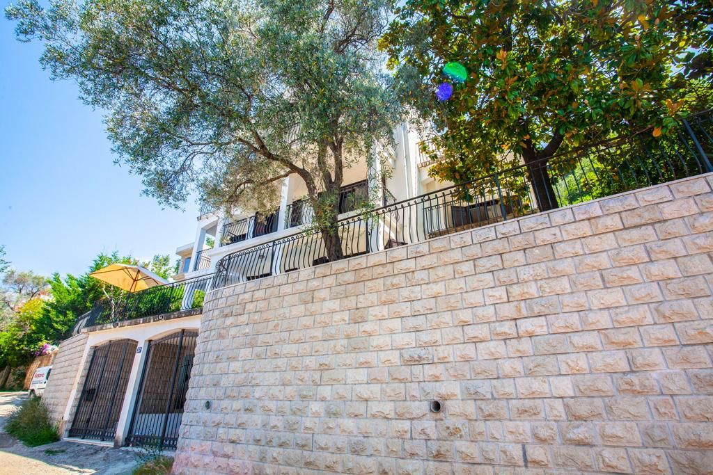 Отель, гостиница в Будве, Черногория, 358 м² - фото 5