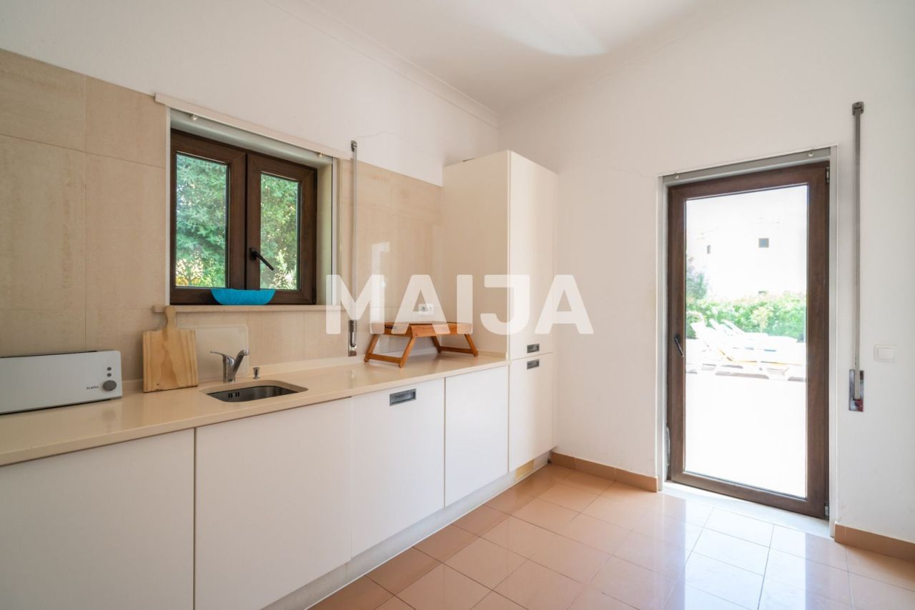 Дом в Лагуше, Португалия, 199 м² - фото 12