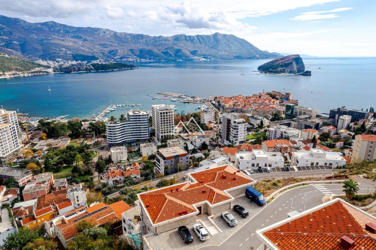 Апартаменты в Будве, Черногория, 50 м² - фото 1