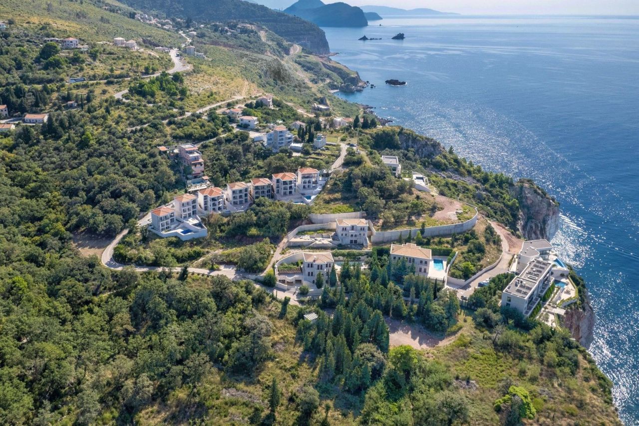 Апартаменты в Режевичах, Черногория, 55 м² - фото 1