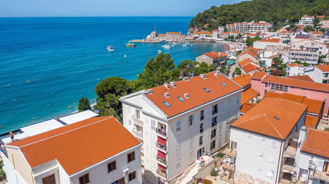 Апартаменты в Будве, Черногория, 46 м² - фото 1