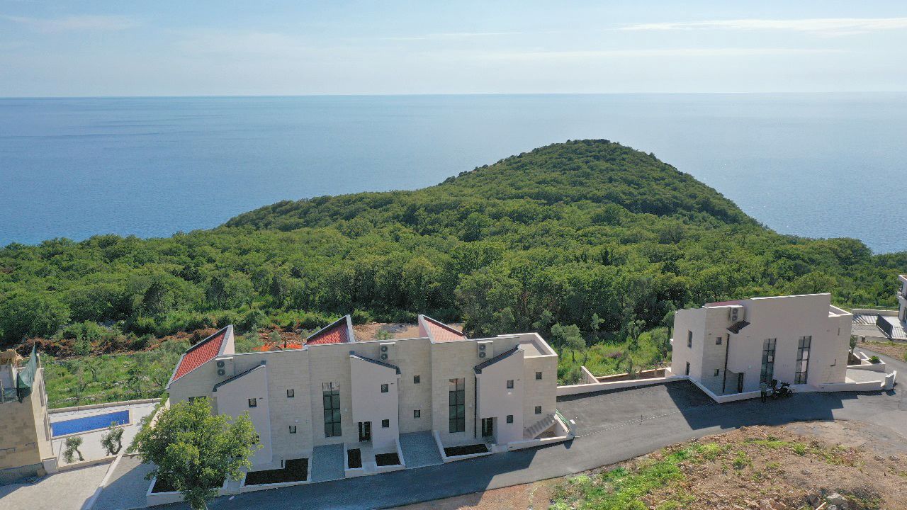 Дом в Режевичах, Черногория, 140 м² - фото 1