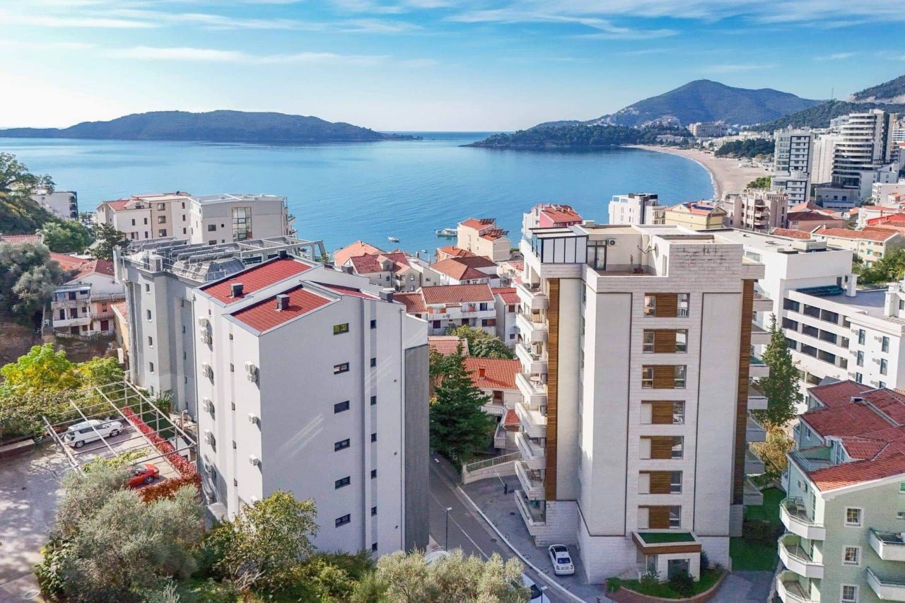 Апартаменты в Рафаиловичах, Черногория, 204 м² - фото 2