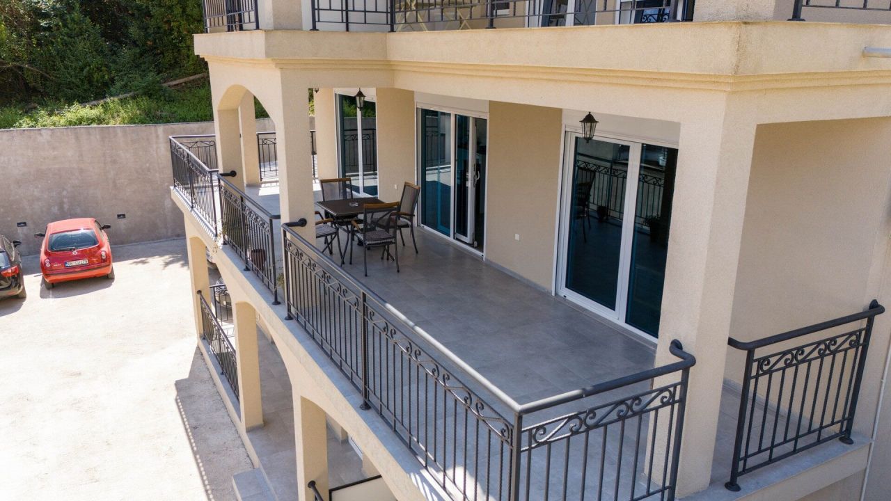 Апартаменты в Столиве, Черногория, 440 м² - фото 4