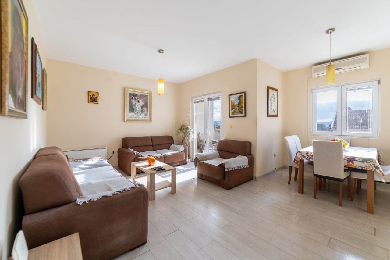 Апартаменты в Тивате, Черногория, 106 м² - фото 4