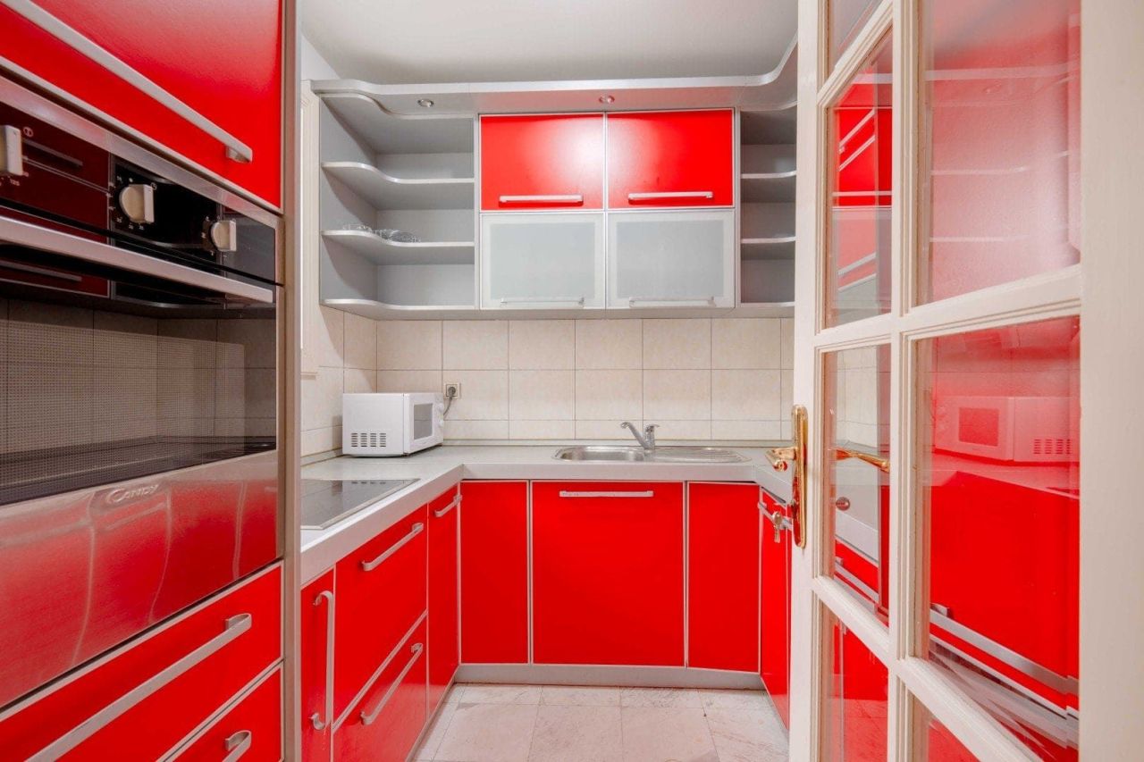 Апартаменты в Святом Стефане, Черногория, 131 м² - фото 6