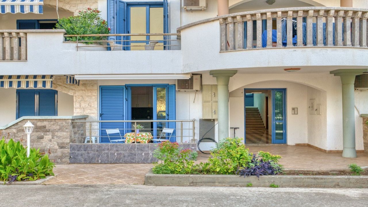 Апартаменты в Пржно, Черногория, 29 м² - фото 7