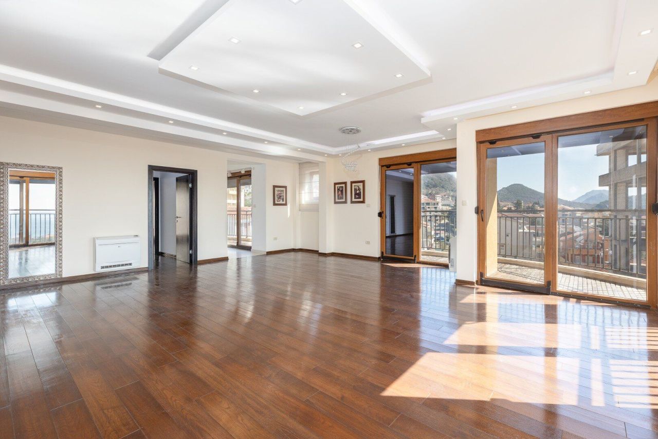 Апартаменты в Будве, Черногория, 152 м² - фото 7