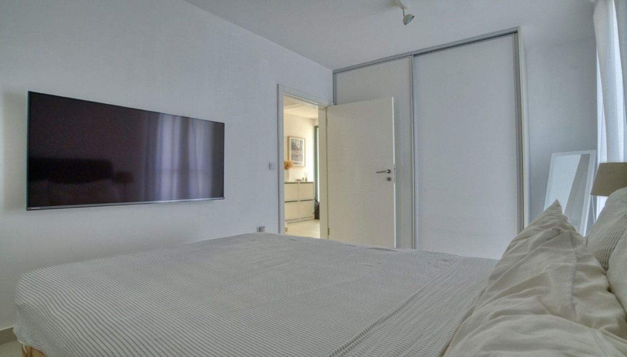 Апартаменты в Херцег-Нови, Черногория, 80 м² - фото 8