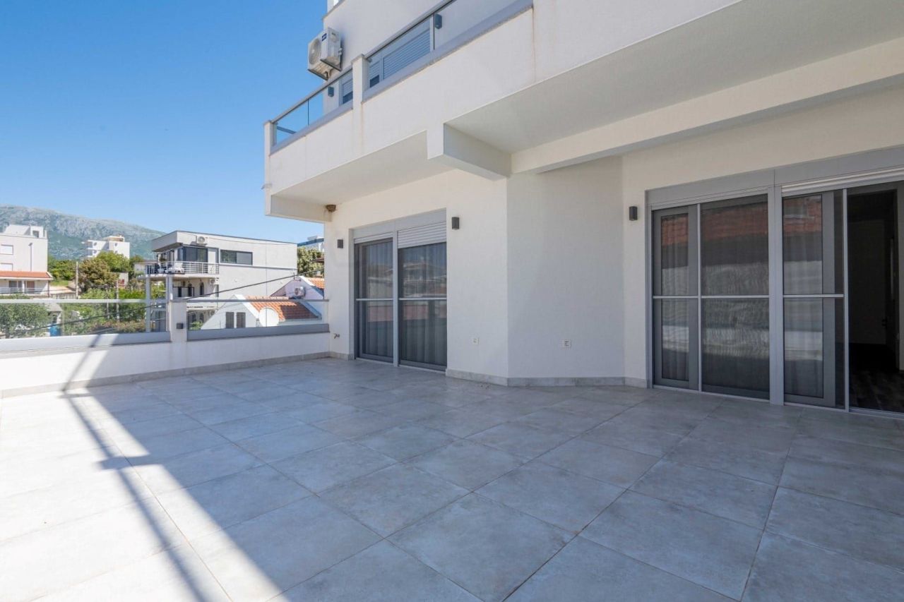 Вилла в Баре, Черногория, 272 м² - фото 8