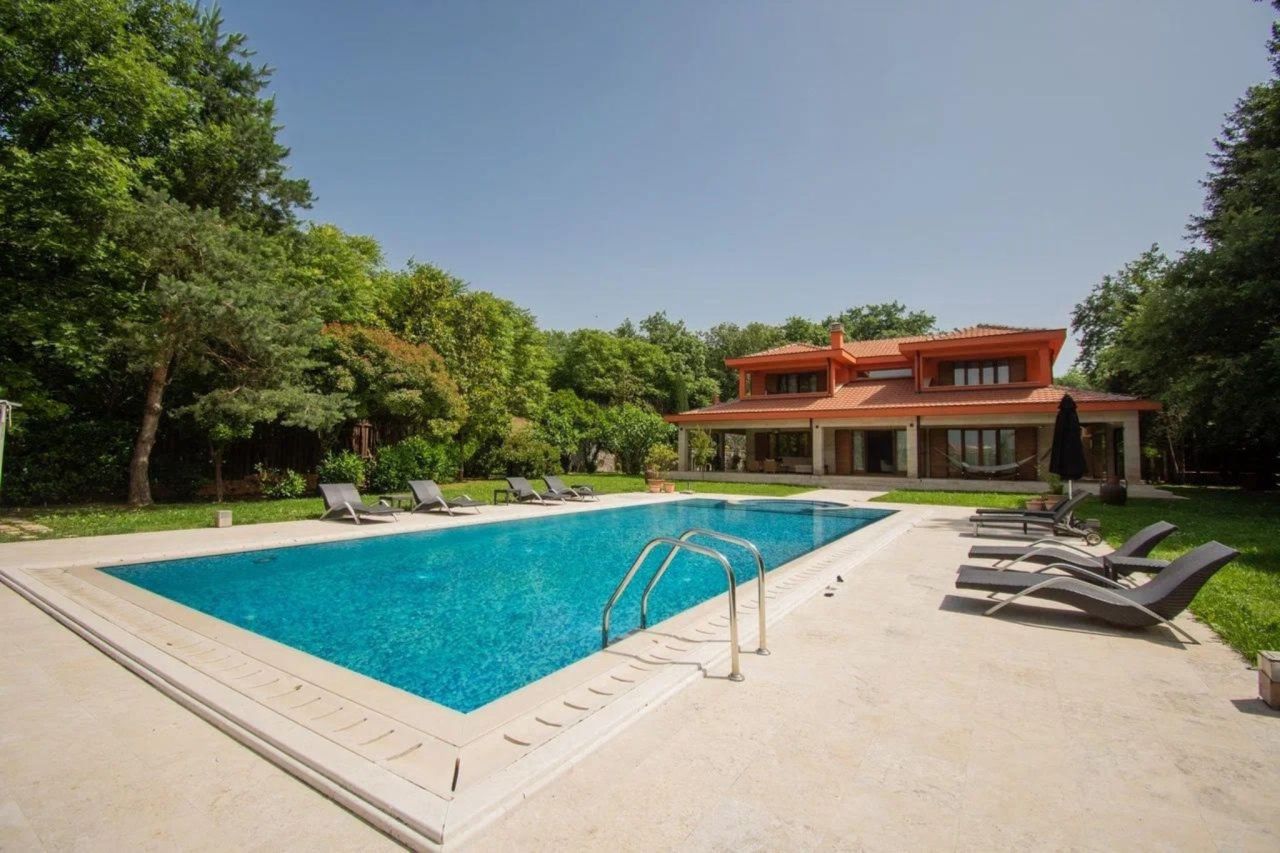 Вилла в Подгорице, Черногория, 400 м² - фото 11