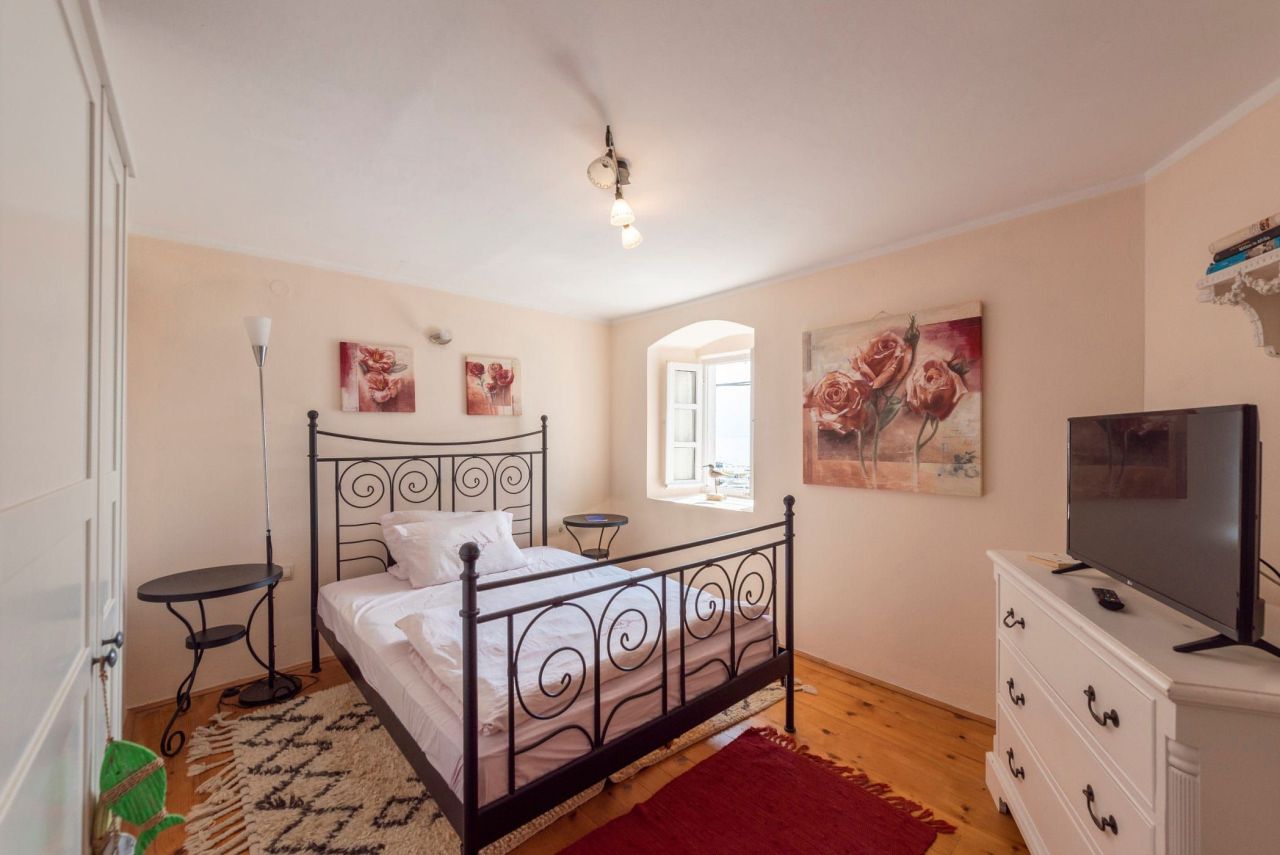 Дом в Баошичах, Черногория, 95 м² - фото 11