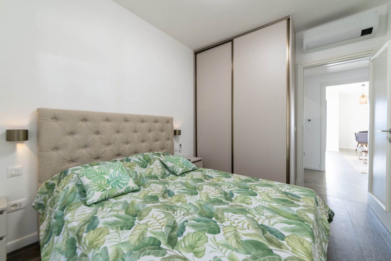 Апартаменты в Тивате, Черногория, 62 м² - фото 13