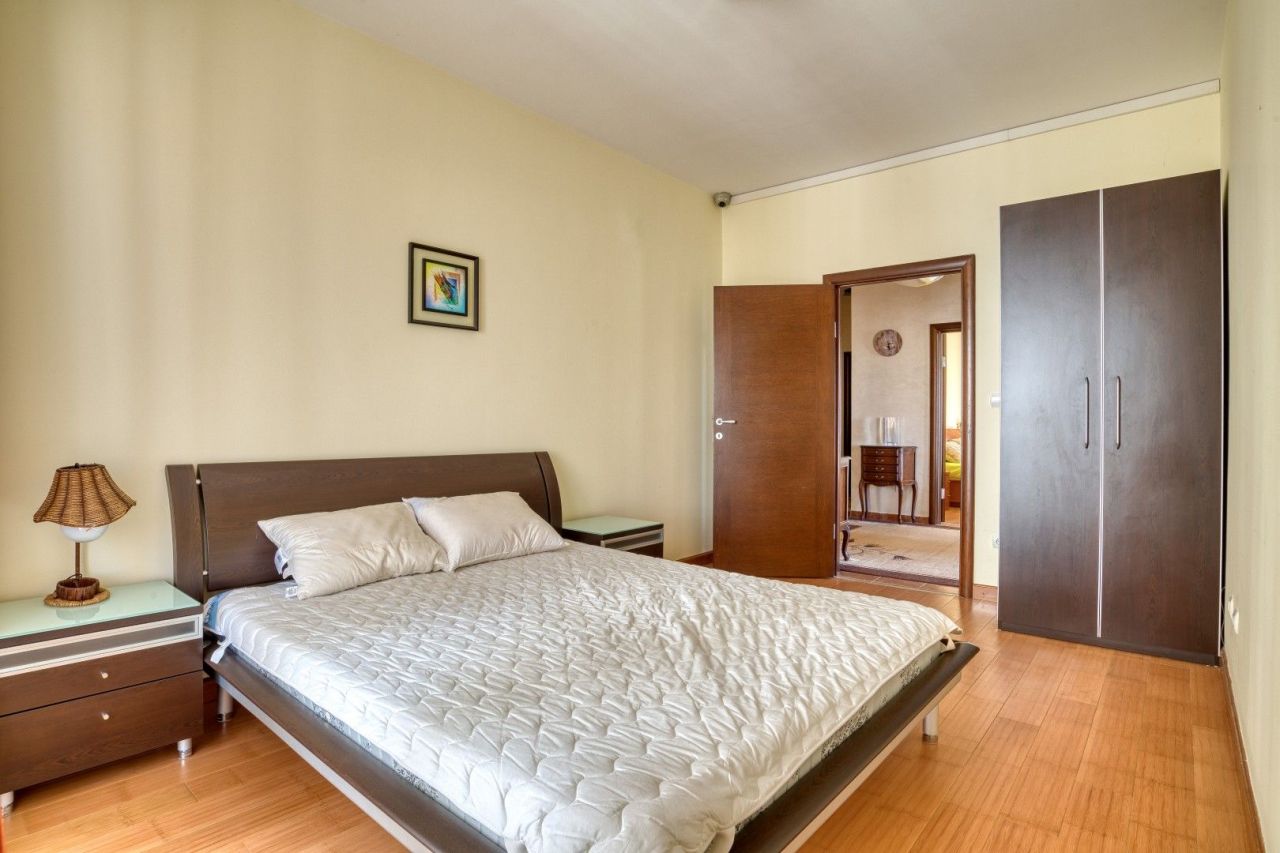 Апартаменты в Святом Стефане, Черногория, 146 м² - фото 14