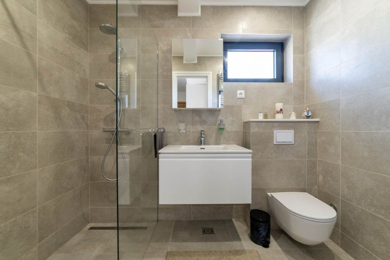 Апартаменты в Тивате, Черногория, 62 м² - фото 15