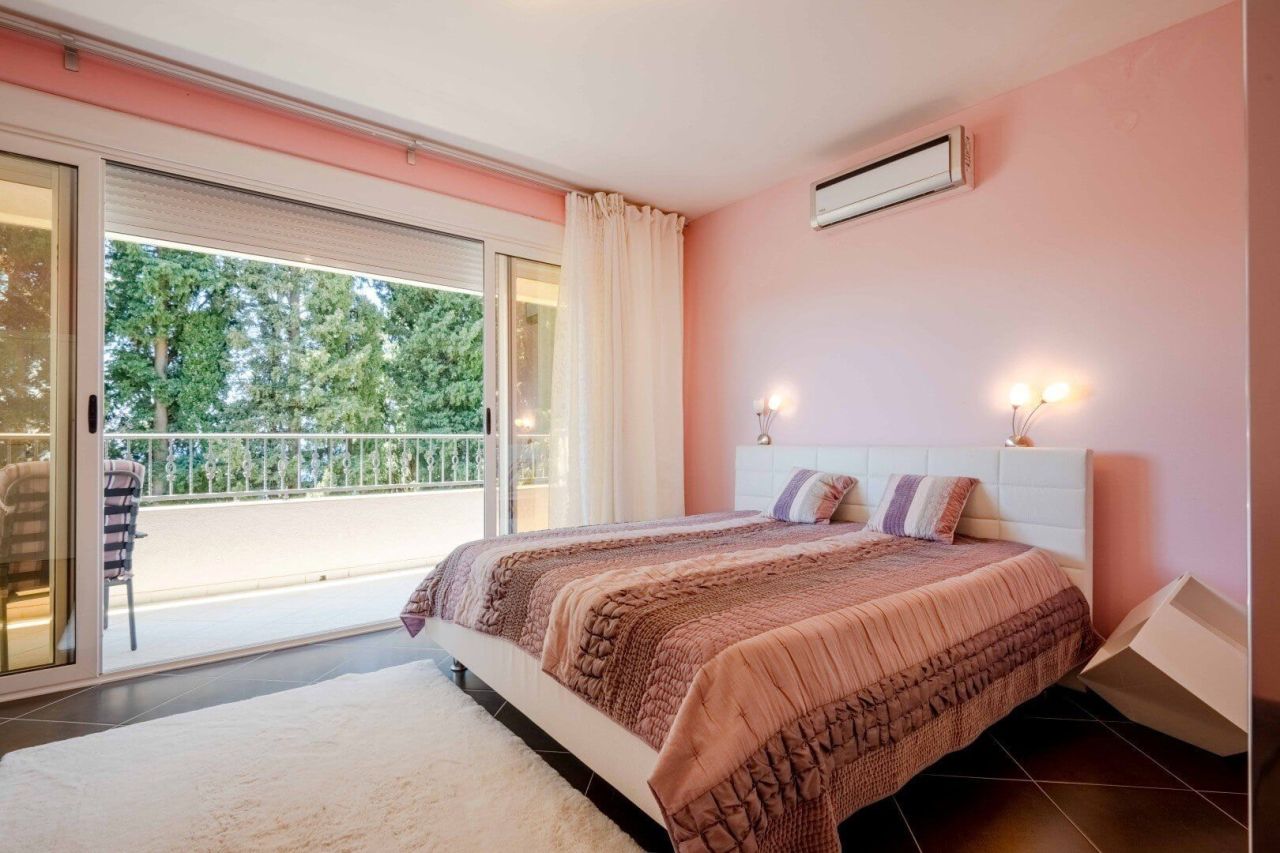 Дом в Режевичах, Черногория, 251 м² - фото 17