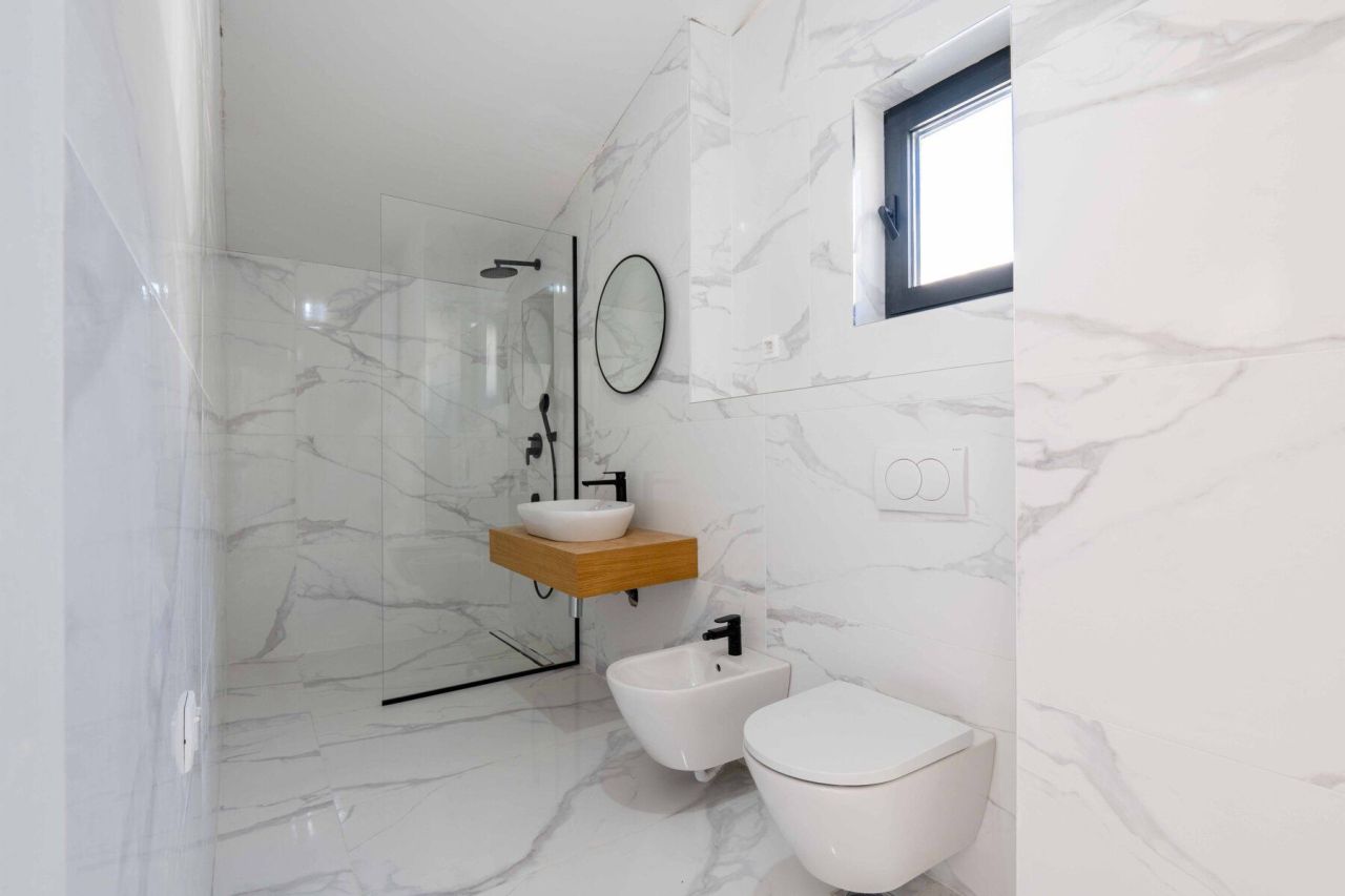 Апартаменты в Рафаиловичах, Черногория, 204 м² - фото 19