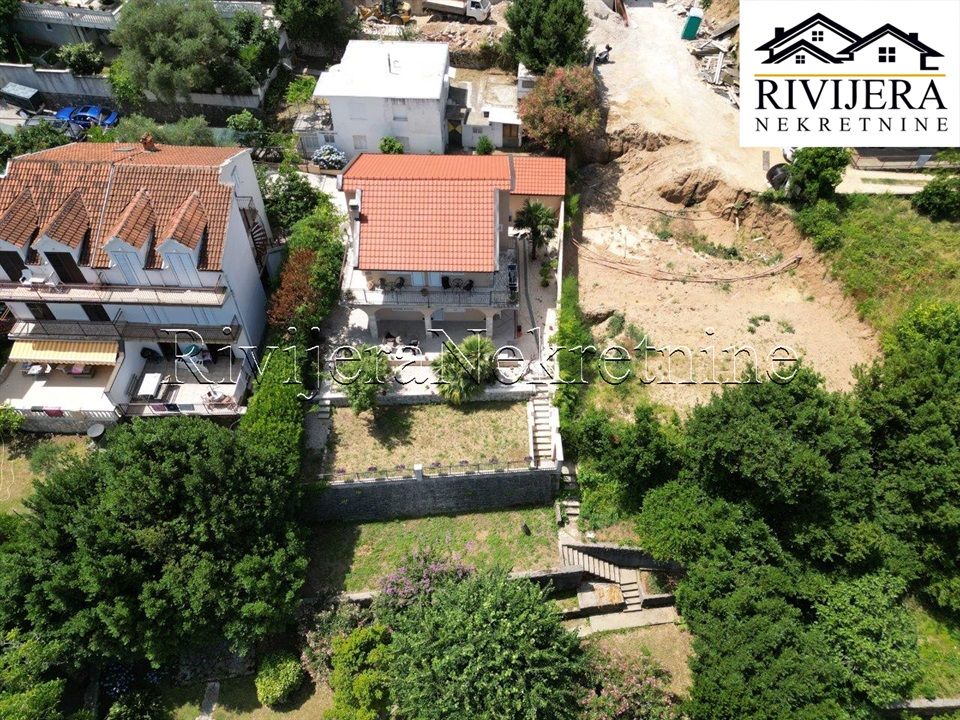 Дом в Прчани, Черногория, 140 м² - фото 6