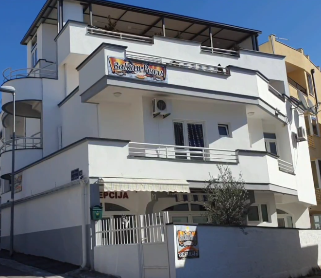 Отель, гостиница в Баре, Черногория, 552 м² - фото 2