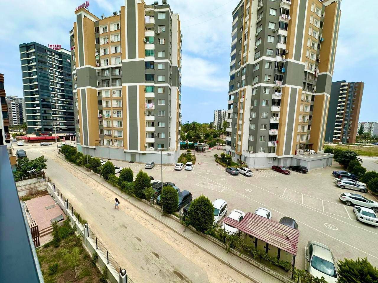 Квартира в Мерсине, Турция, 77 м² - фото 1