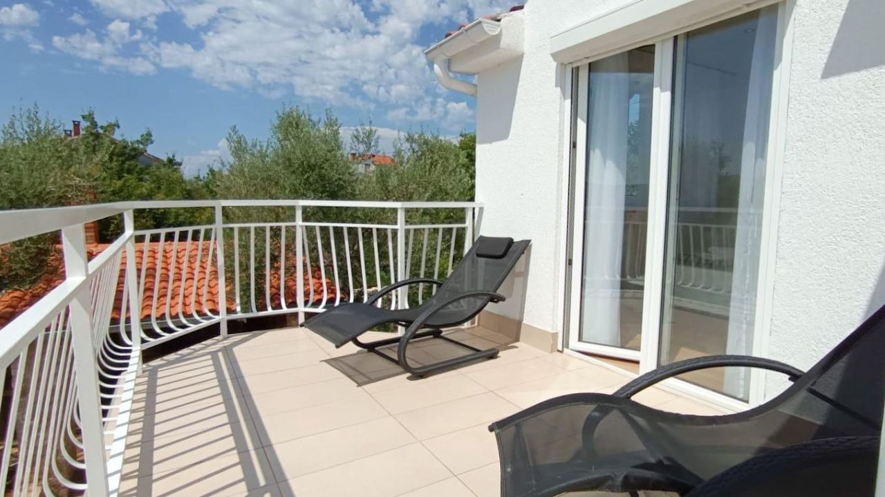 Вилла Brzac, Хорватия, 200 м² - фото 16