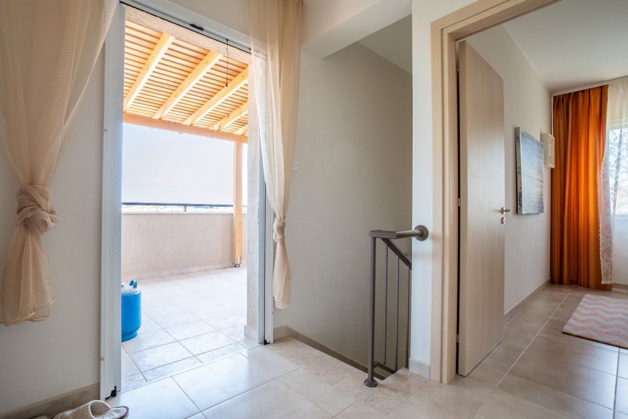 Таунхаус в Пафосе, Кипр, 115 м² - фото 16