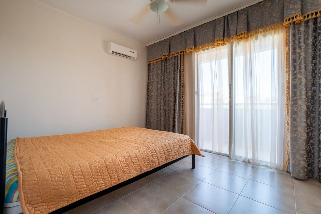 Таунхаус в Пафосе, Кипр, 115 м² - фото 19