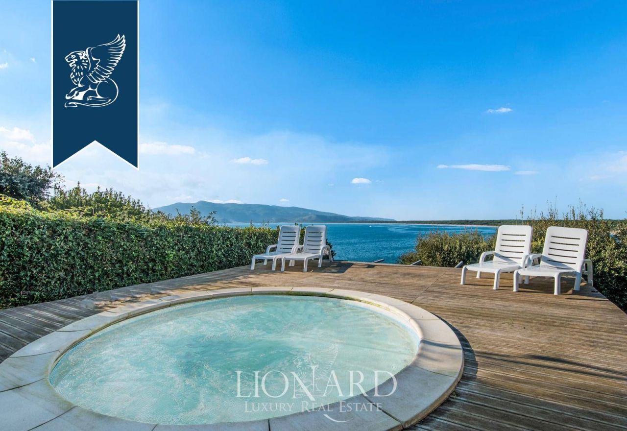 Вилла в Орбетелло, Италия, 200 м² - фото 9