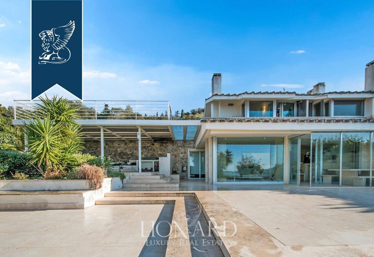 Вилла в Орбетелло, Италия, 200 м² - фото 10