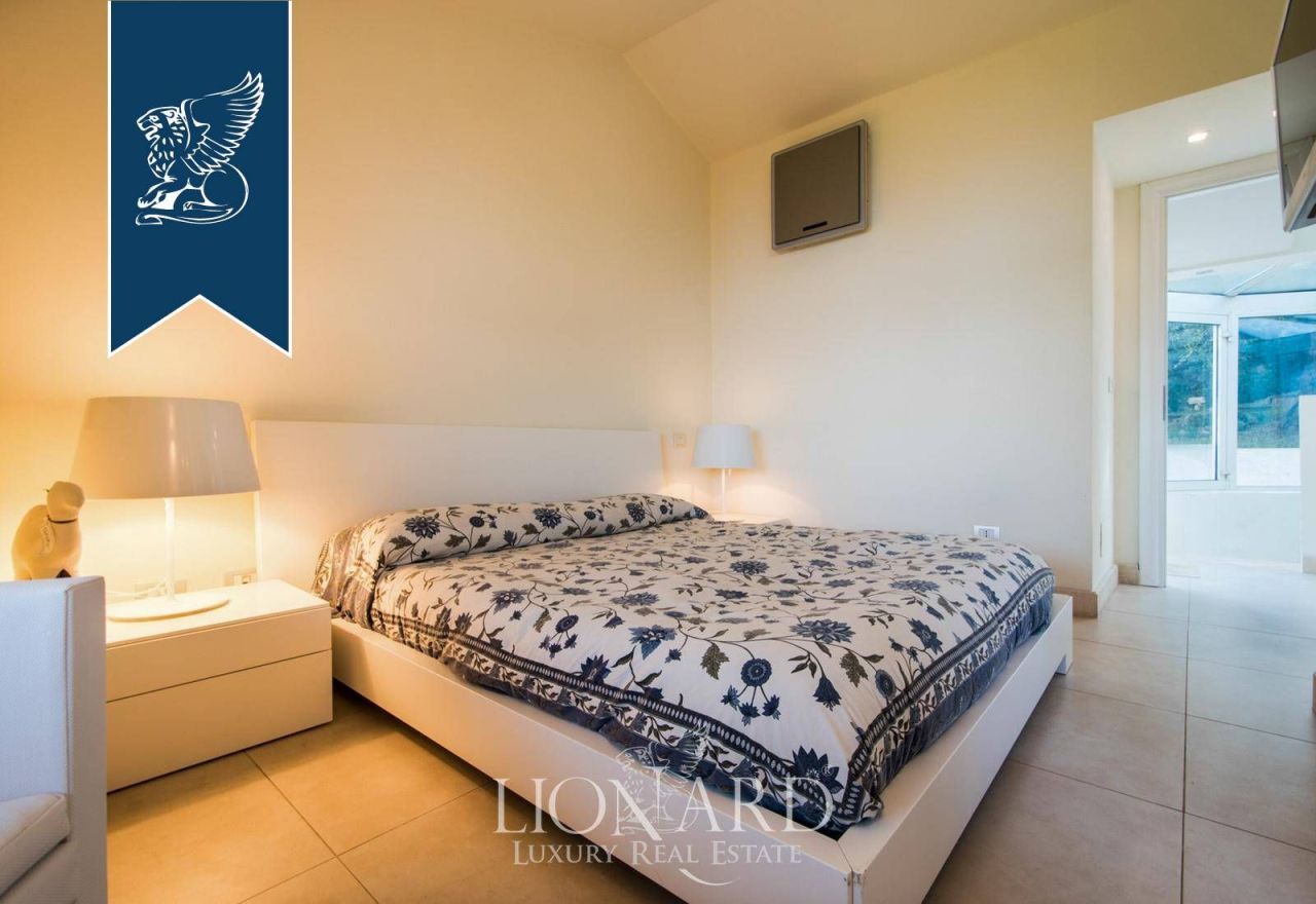 Вилла в Орбетелло, Италия, 200 м² - фото 19