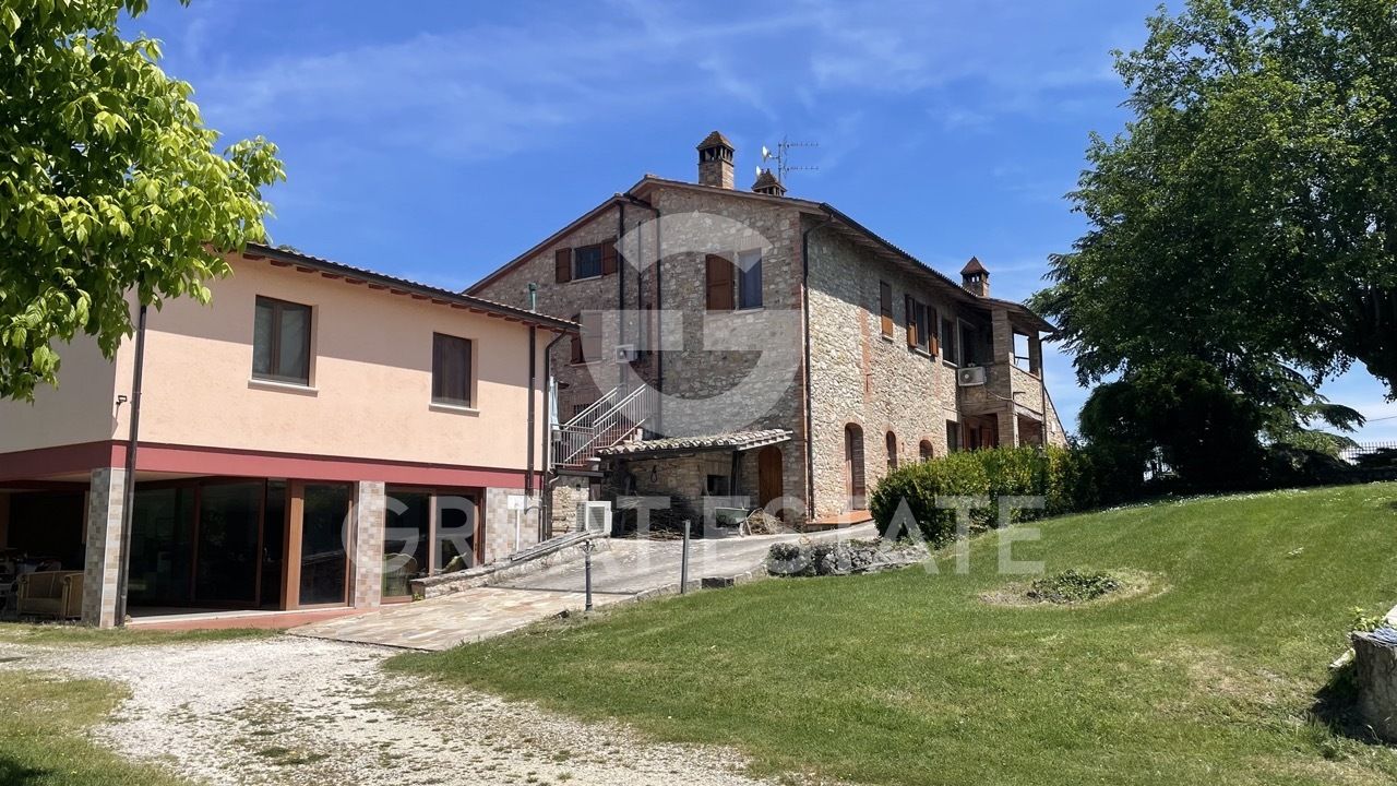 Дом в Корчано, Италия, 787.4 м² - фото 4