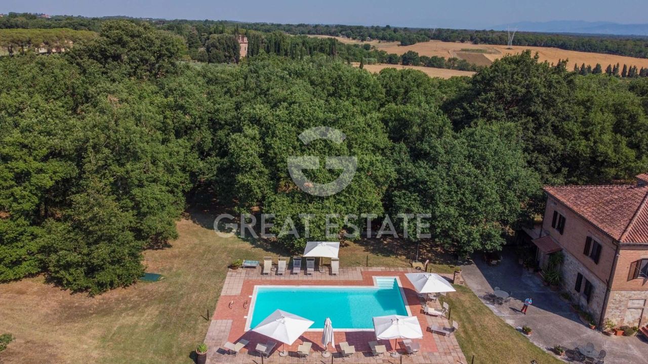 Дом в Кастильоне-дель-Лаго, Италия, 544 м² - фото 4