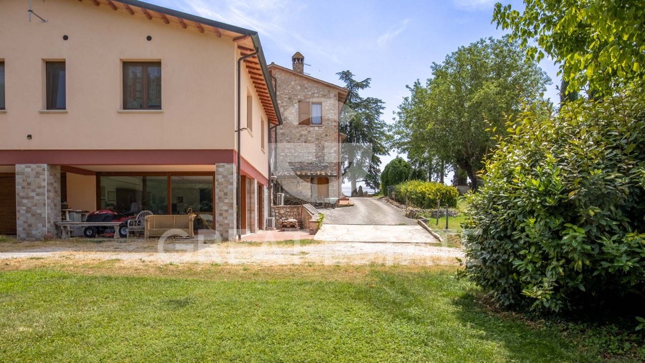 Дом в Корчано, Италия, 787.4 м² - фото 6