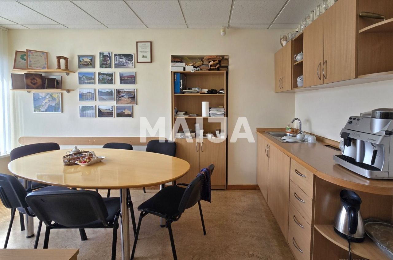 Офис Талси, Латвия, 2 115 м² - фото 9